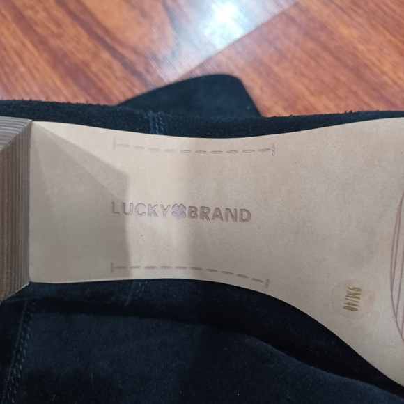 Lucky Brand ankle boots - Picture 2 of 3